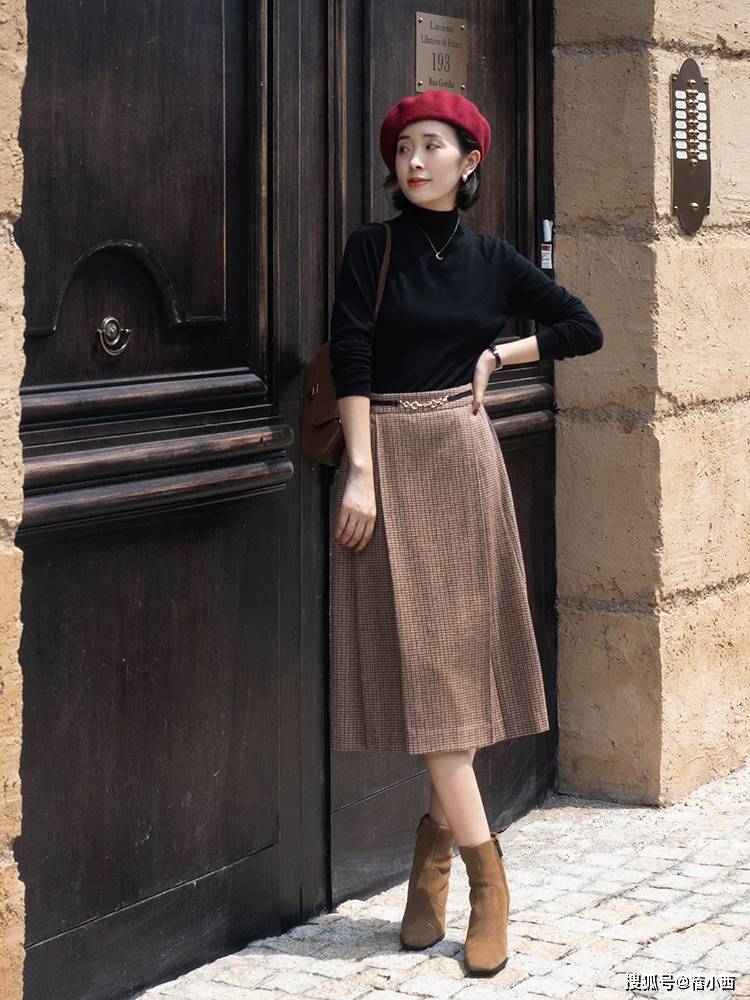 身材 穿来穿去,还是“半身裙”最优雅,这5条高级又百搭,帮你配好了