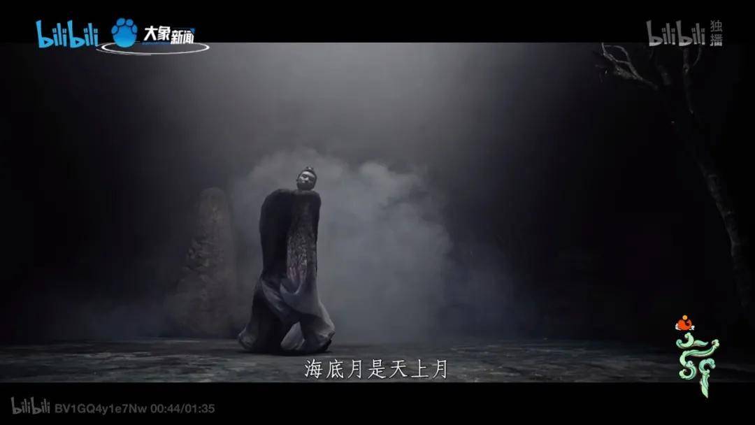 喜剧|《我们的滚烫人生》《冠军对冠军》开播；《一年一度喜剧大赛》开启新赛段