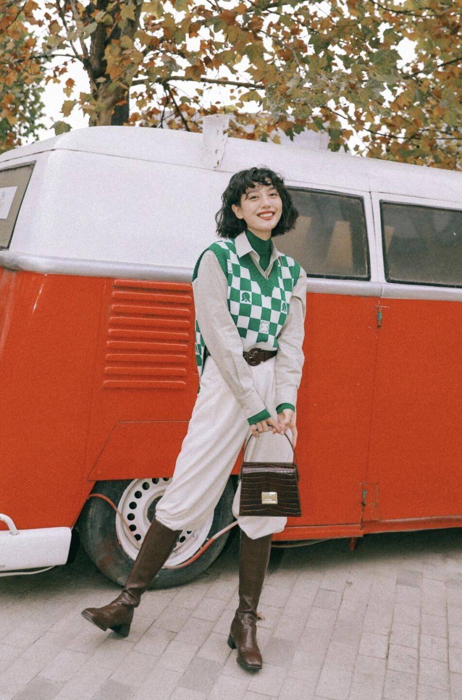 颜色 掌握“毛衣”的搭配方法很重要,技巧都在这里,超级有档次