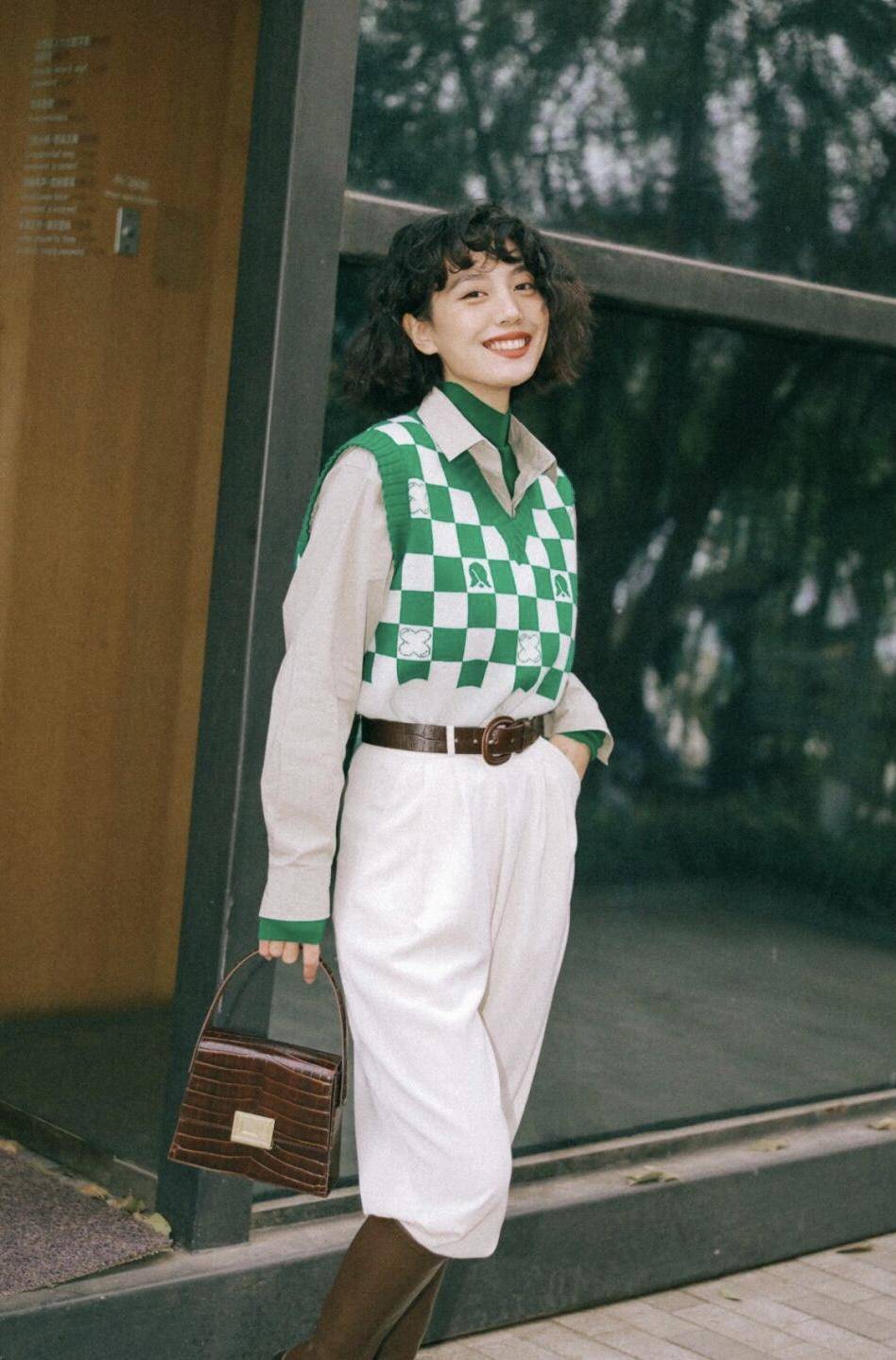 颜色 掌握“毛衣”的搭配方法很重要,技巧都在这里,超级有档次