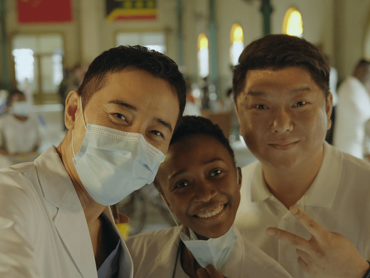 埃博拉|开播4集，收视率破2！罗晋这部正义大剧，来“轰炸”影圈了