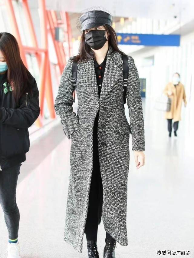 宋佳 好久不见的宋佳终于来喽!机场私服穿搭又酷又保暖,格调真高级
