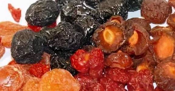 食品|不适合小朋友“垃圾食品”,泡面不算啥,真正要少吃的是这三样