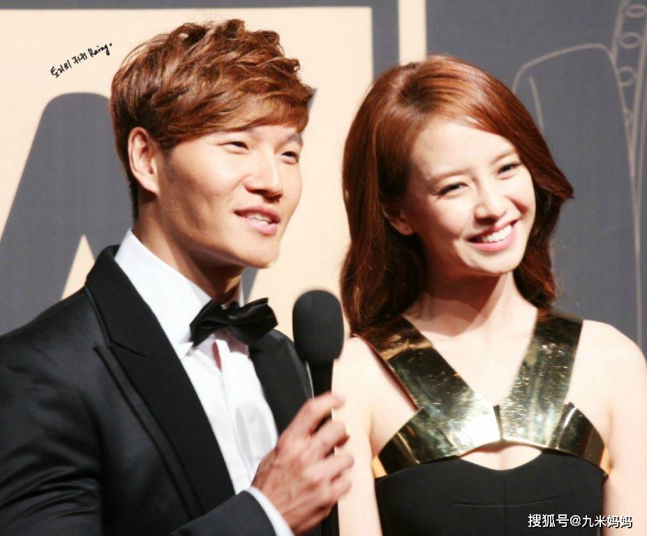 金钟国的嘴太甜,能红这么多年也是应该的,没结婚真是他自己不想_池石