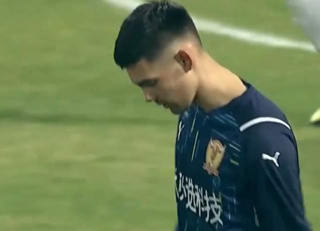 外援|23歲國足歸化新希望今晚中甲大爆發(fā)：李霄鵬可以考慮他了！