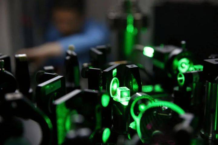 控制|（转载）聊聊技术聊聊发展：量子计算的“元宇宙”在何方？