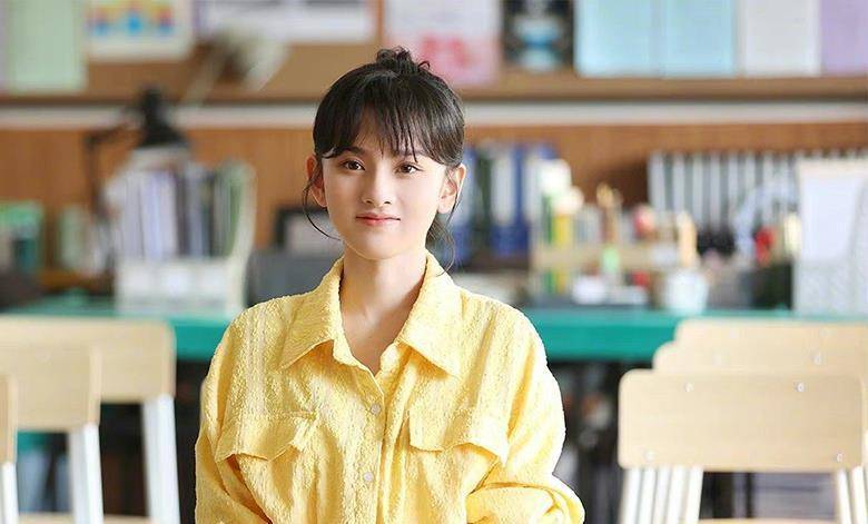 校园|宋祖儿再次出演奇幻剧，化身律师助理，搭档90后实力偶像