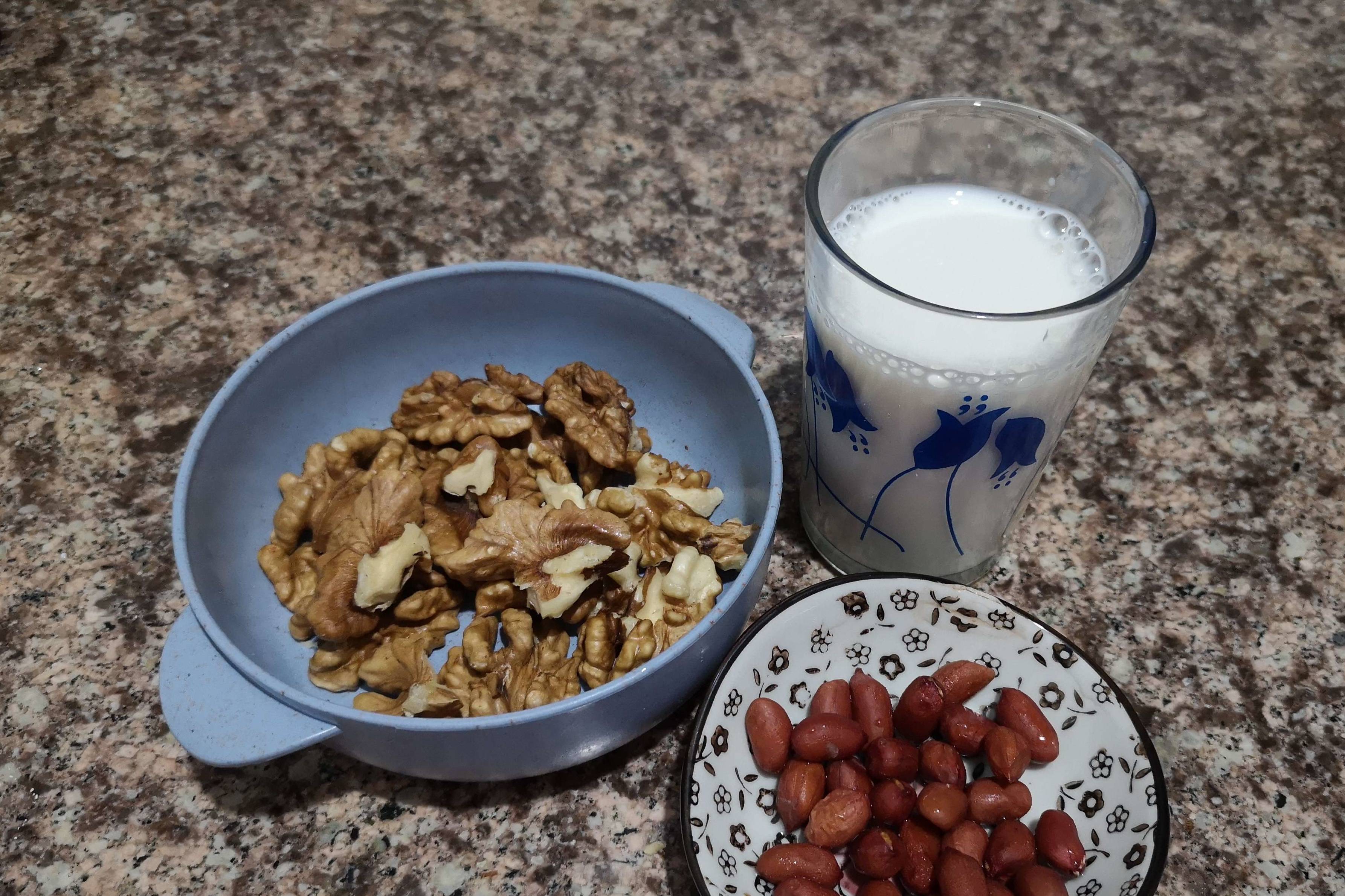 食材|早餐做一杯它,比豆浆牛奶更营养,孩子提高智力,个子长得高