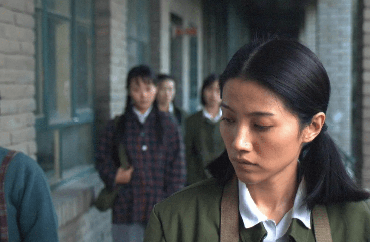 生活|《万箭穿心》过后颜丙燕一角封神，九年过去多少女人活成了李宝莉