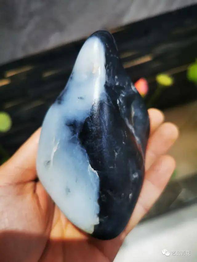 青花籽料原石鉴赏作品题材征集中