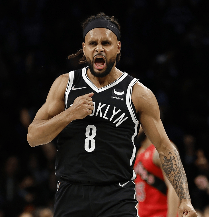 30 4 2,篮网33岁老将成第三巨头,娶1米83白富美_米尔斯_杜兰特_比赛