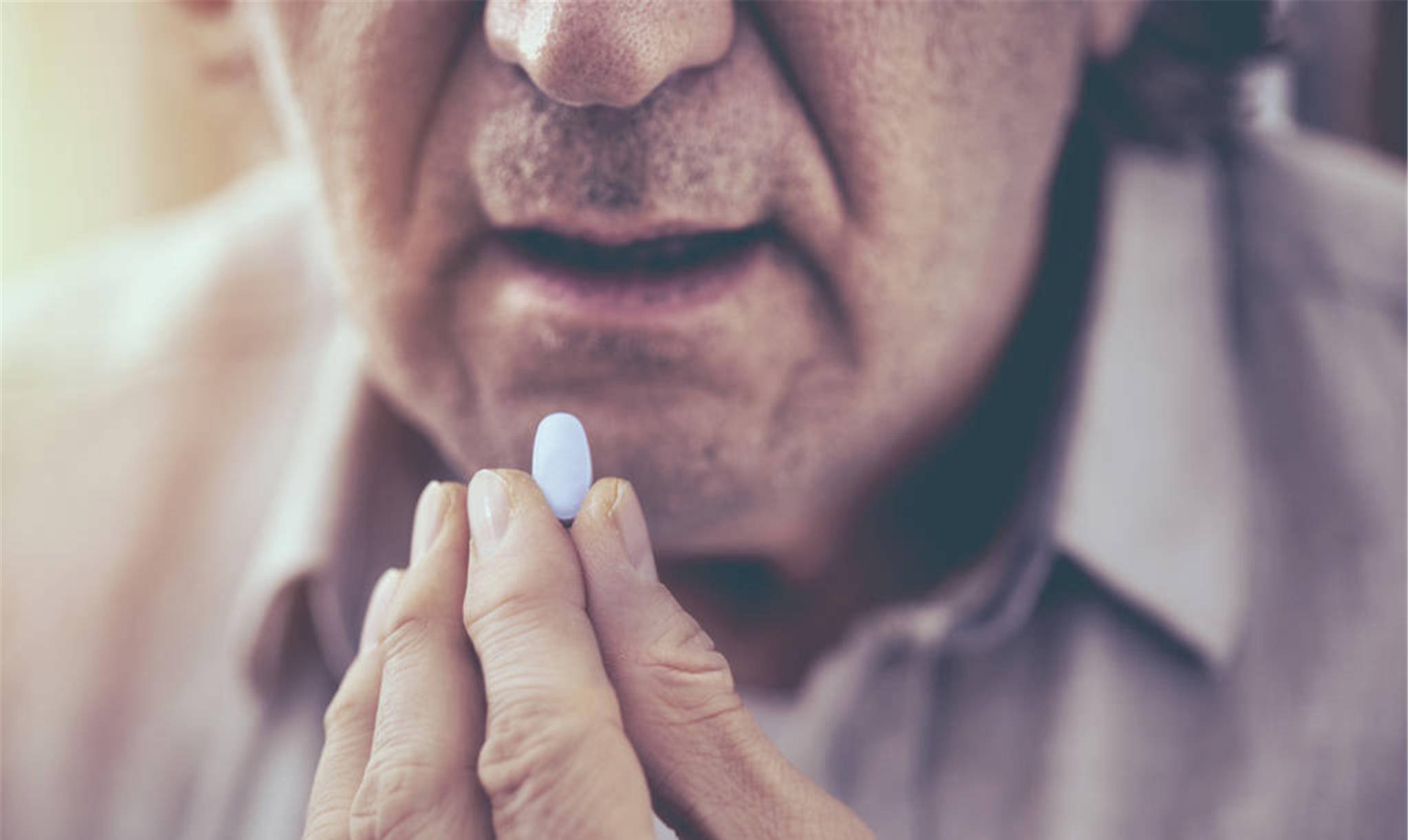 进行|得了糖尿病，是用药还是注射胰岛素好？治疗糖尿病你需要知道这些