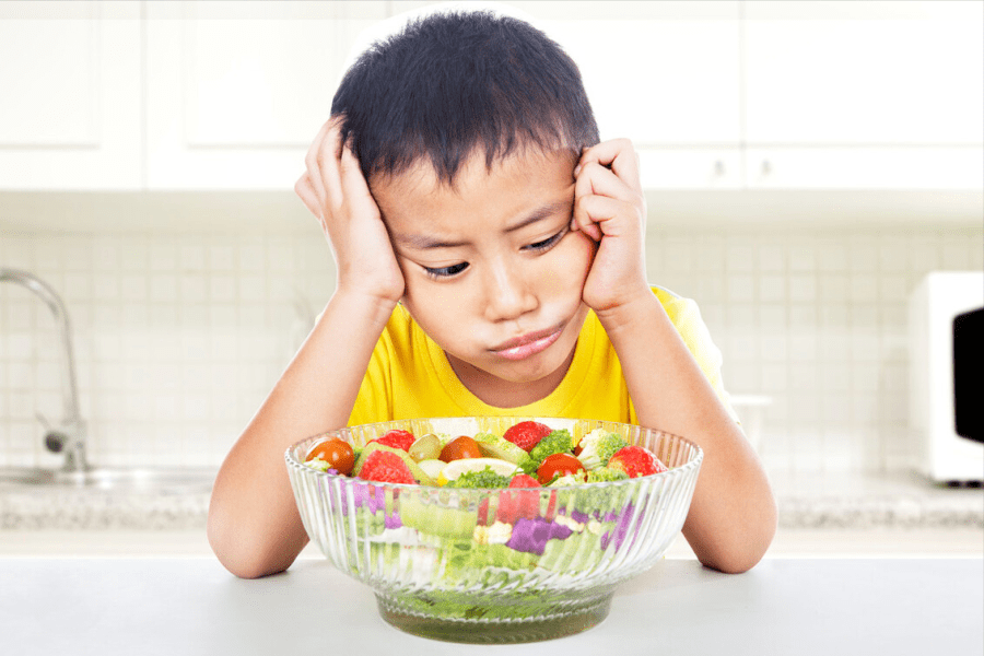 方式真|来自父母的困扰:孩子不爱吃饭,是批评好?还是追着喂好?