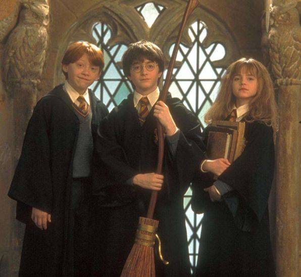 电影|有生之年！哈利波特剧组重聚，节目海报正式公开！