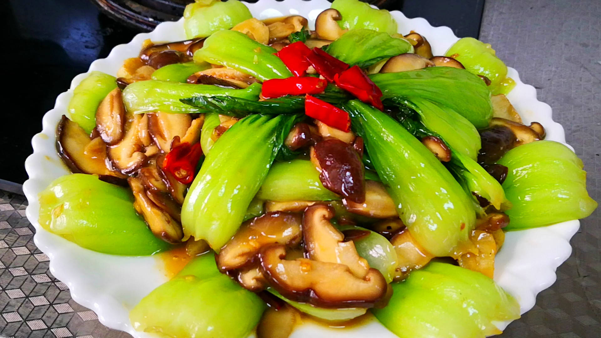 原创炒青菜时要牢记5要点炒的青菜叶子翠绿不发黄又脆又好吃