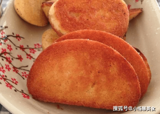 因为|炸馒头片从不裹蛋液！蘸上一点“它”，外酥里软，一点不油腻