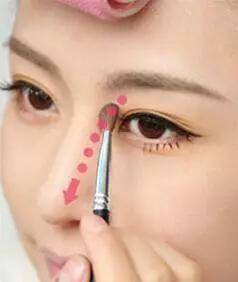 画眉正确的淡妆化妆步骤 教你快速画好完美淡妆