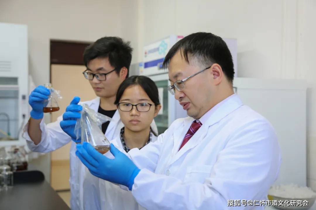 贵州大学教授黄永光提高科学认知推动传统酱香白酒提质升级