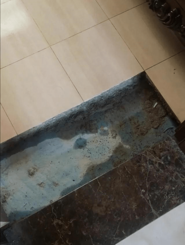 卫生间门口渗水是无数中国家庭装修的通病如何来防止并且解决
