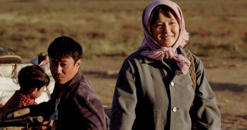 佳作|捧红靳东和王凯，王凯下跪感激知遇之恩，自己却一直默默跑龙套？