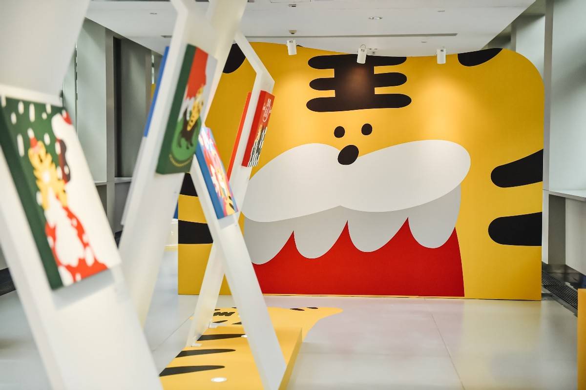 2021晶融汇购物中心"哈喽,halo"一周年庆典绮幻开幕_光环_艺术_潮流