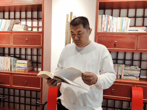 无障碍专家杨瀛听力残疾人群体领袖用行动书写大爱无私