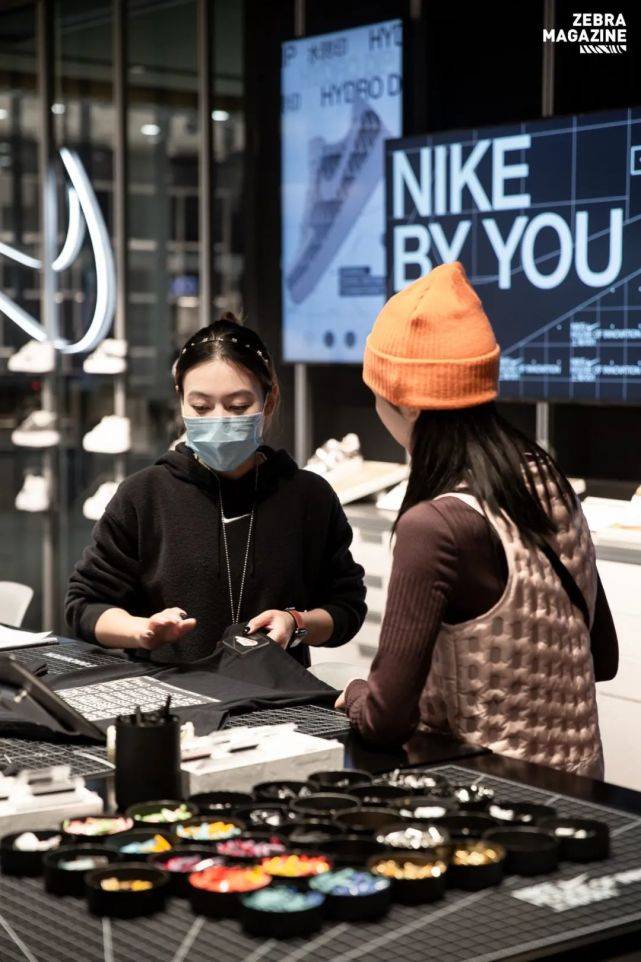 图案 耐克上海001三周年！这次玩大了…