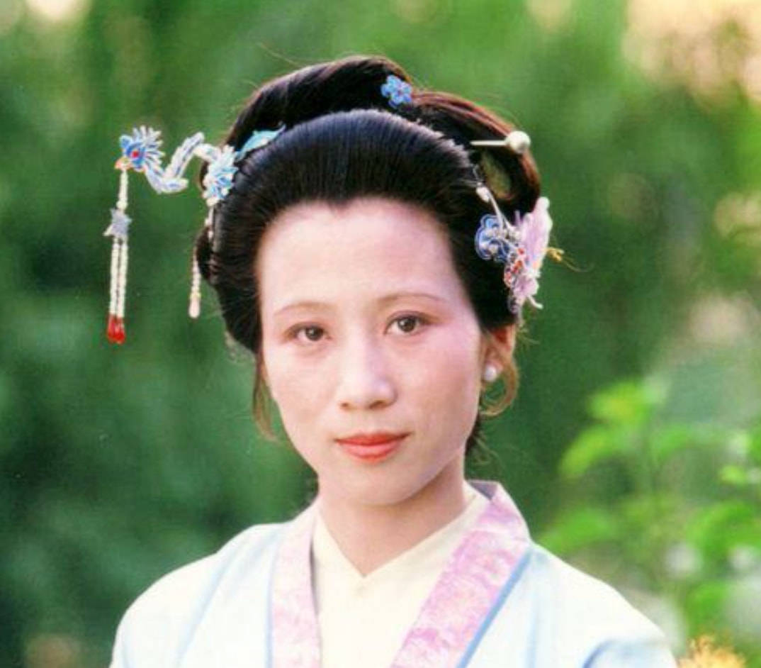 贾政难得记起贾兰这倒霉孙子或许并不希望被记起