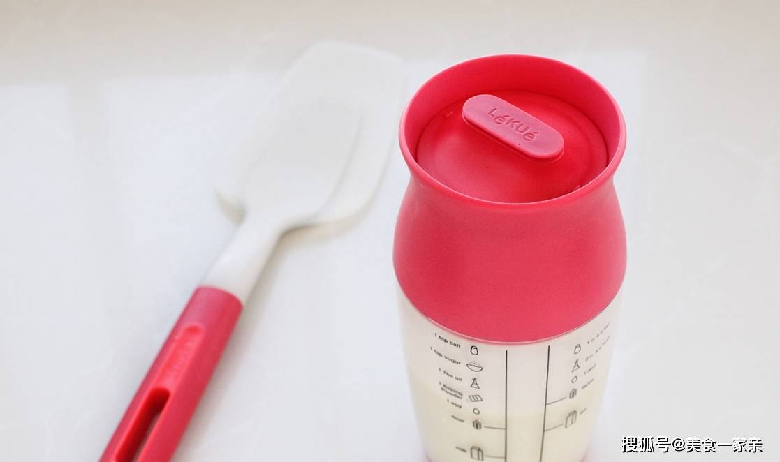 做法|孩子最爱这早餐,口感如同蛋糕般松软香甜,做法却简单的不可思议