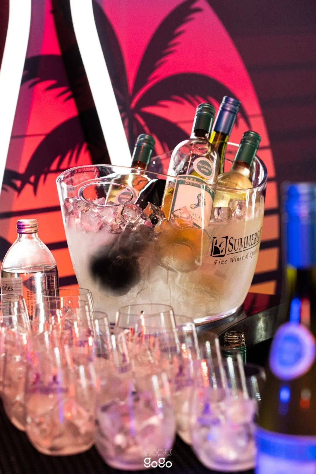 上市|顽足小脚丫，玩转大世界！那个超会“顽”的葡萄酒来了