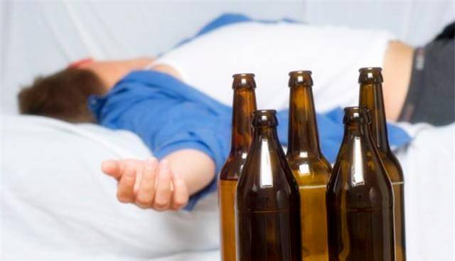 什么|肝脏不好，平时喝点酒，如何判断肝部到底是什么情况？看专家理解