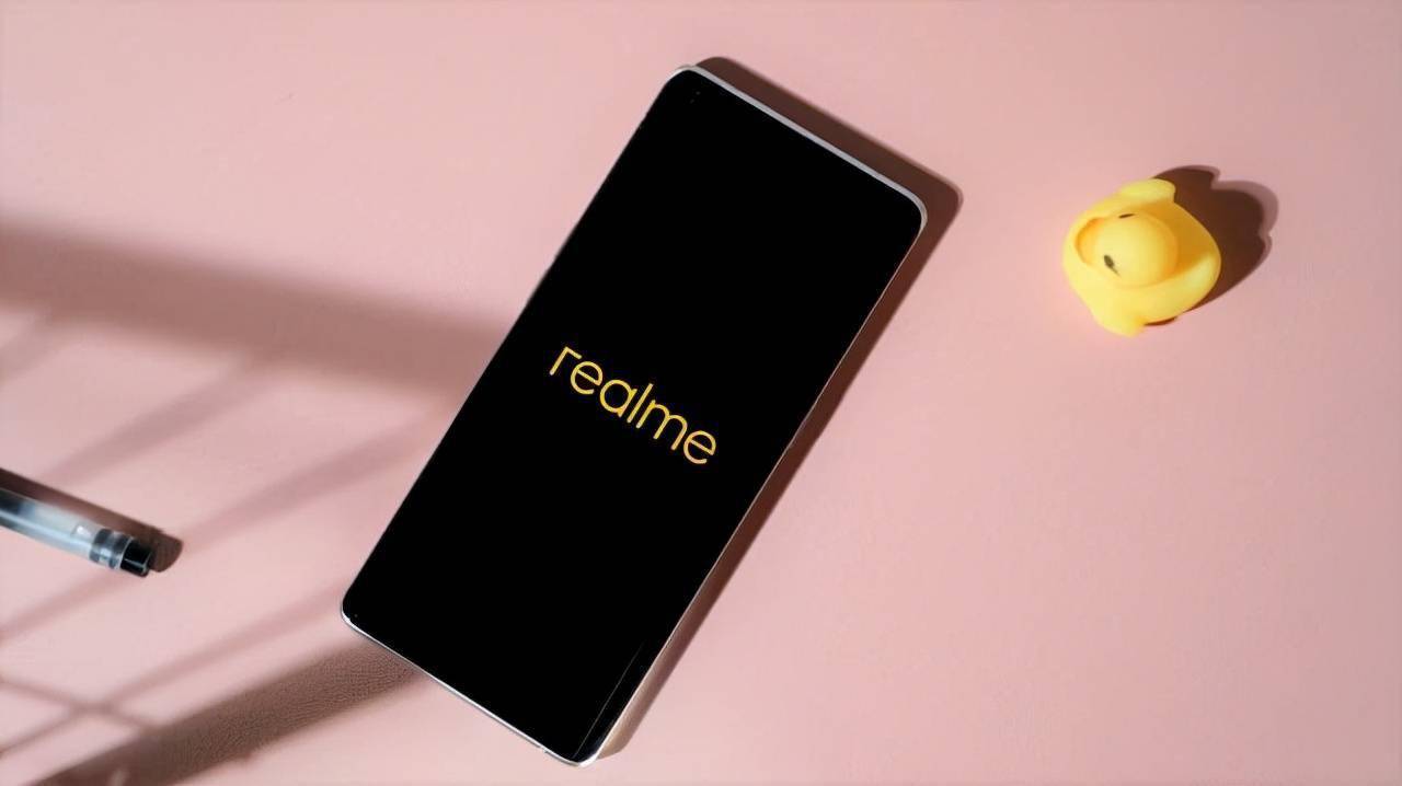 友商真香中端机骁龙870高颜值曲屏12256g不足3000元