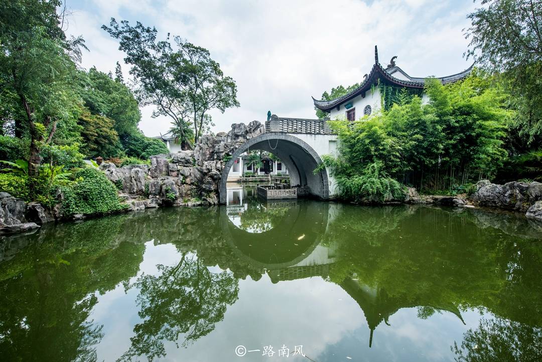 马文卿|上海一日游好去处，外围免费，地铁直达，景色不输周庄乌镇西塘