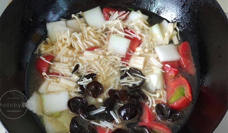 烧什么汤清淡一点 7fdf3eac6c8142698edcc97725411860.jpeg