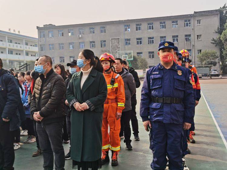 急救,夾江縣漹城鎮第三小學校特別邀請夾江縣青江益善社會組織發展