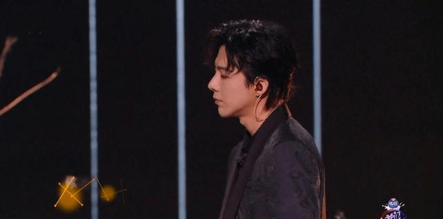 另外一个|《我们的歌》居然淘汰了两组，胡夏注定是冠军，另外一个有何悬念