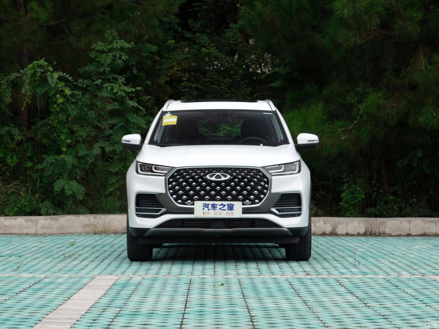 售1419万起奇瑞瑞虎8plus鲲鹏版上市