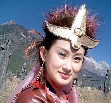 东北一家人|21岁演《东北一家人》走红，嫁赵文卓后专心生子，现已无人记得