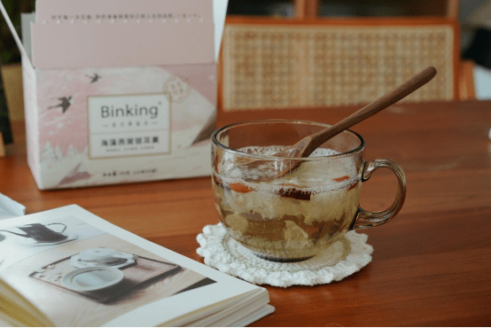 神器Binking课堂 清除皱纹的神器”若常吃，肌肤更通透