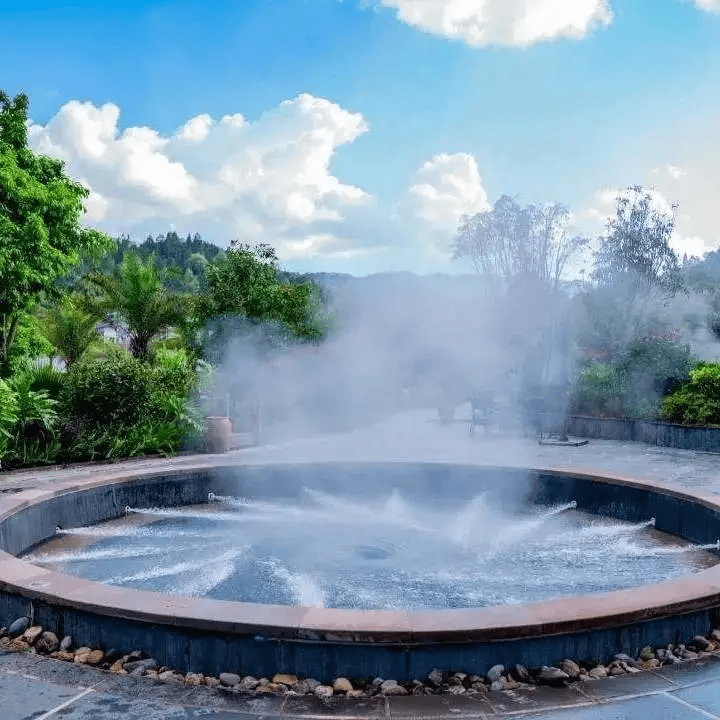 水汽|腾冲冬日生活指南 | 一池温热，盛满人间清欢