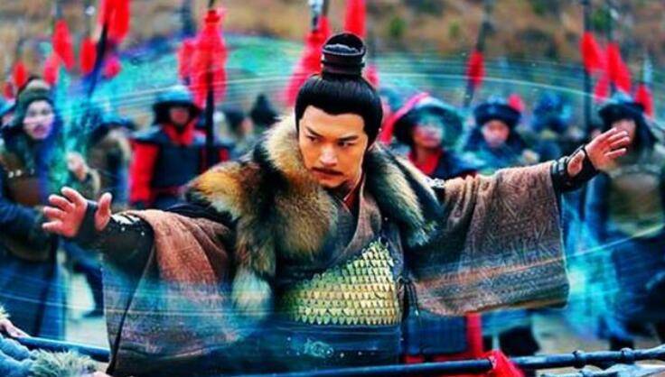 三渡|难怪张无忌是最强主角，你看以寡敌众之时，他比郭靖强了多少？