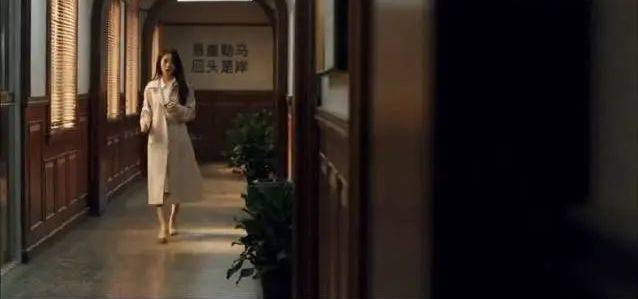 阿乐乐|上线13天仍位列收视榜第二，力压王一博赵丽颖，周迅凭的是什么？