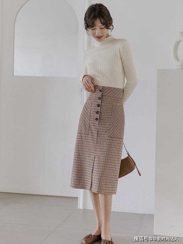 设计 如何把“毛衣”穿出法式气质感?教你4组搭配思路,时髦整个冬天