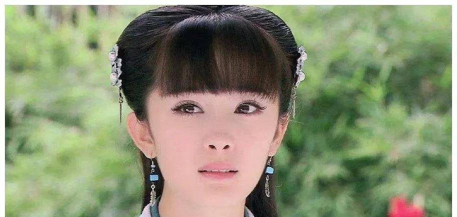 碧瑶锅盖刘海最考验幼龄长相，赵丽颖杨幂好灵动，热巴职业生涯级黑照