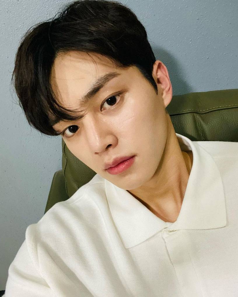 原创韩热议演技有待加强新生代男演员张基龙被批看了出戏车银优仍有