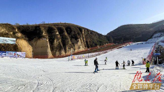 无雪不欢！陇东滑雪场12月24日正式营业