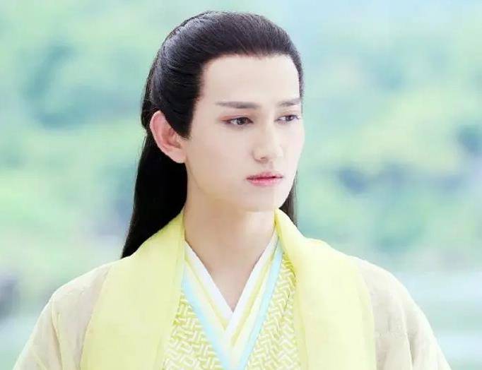 发髻求求古装剧造型师们别再偷懒了，古风真不是披头散发扎个鬏啊
