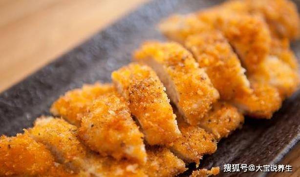 面包|想要肥胖的朋友,推荐几款食物,堪比直接吃脂肪,想不胖都难