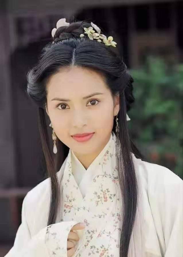 巅峰|盘点李若彤主演的古装角色，最美不是王语嫣，美出巅峰的是这部剧