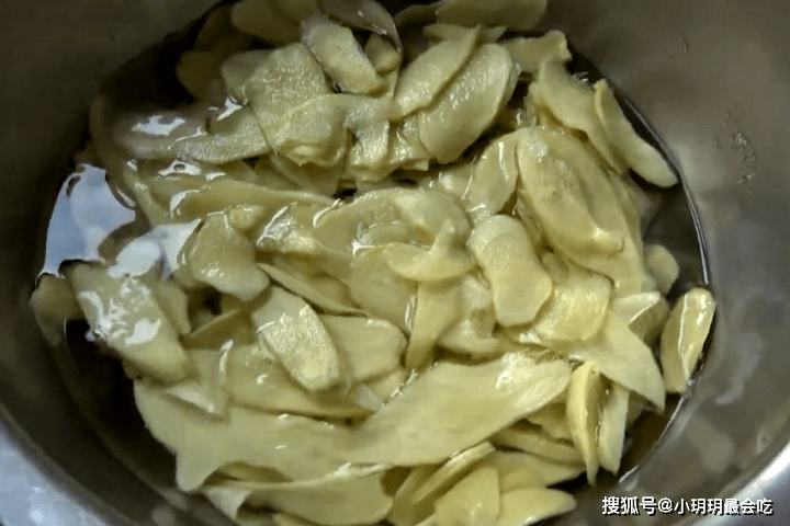1f27418b53d943598372b2c98e2fa500.png